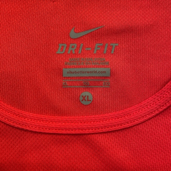 Nike Dry-Fit Top - Picture 3 of 4